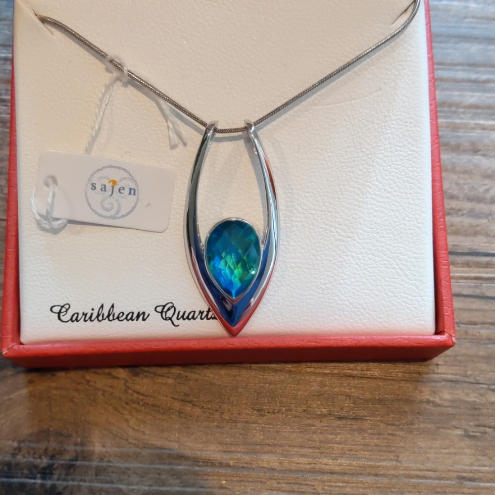 NWT Sterling silver Caribbean Quartz necklace